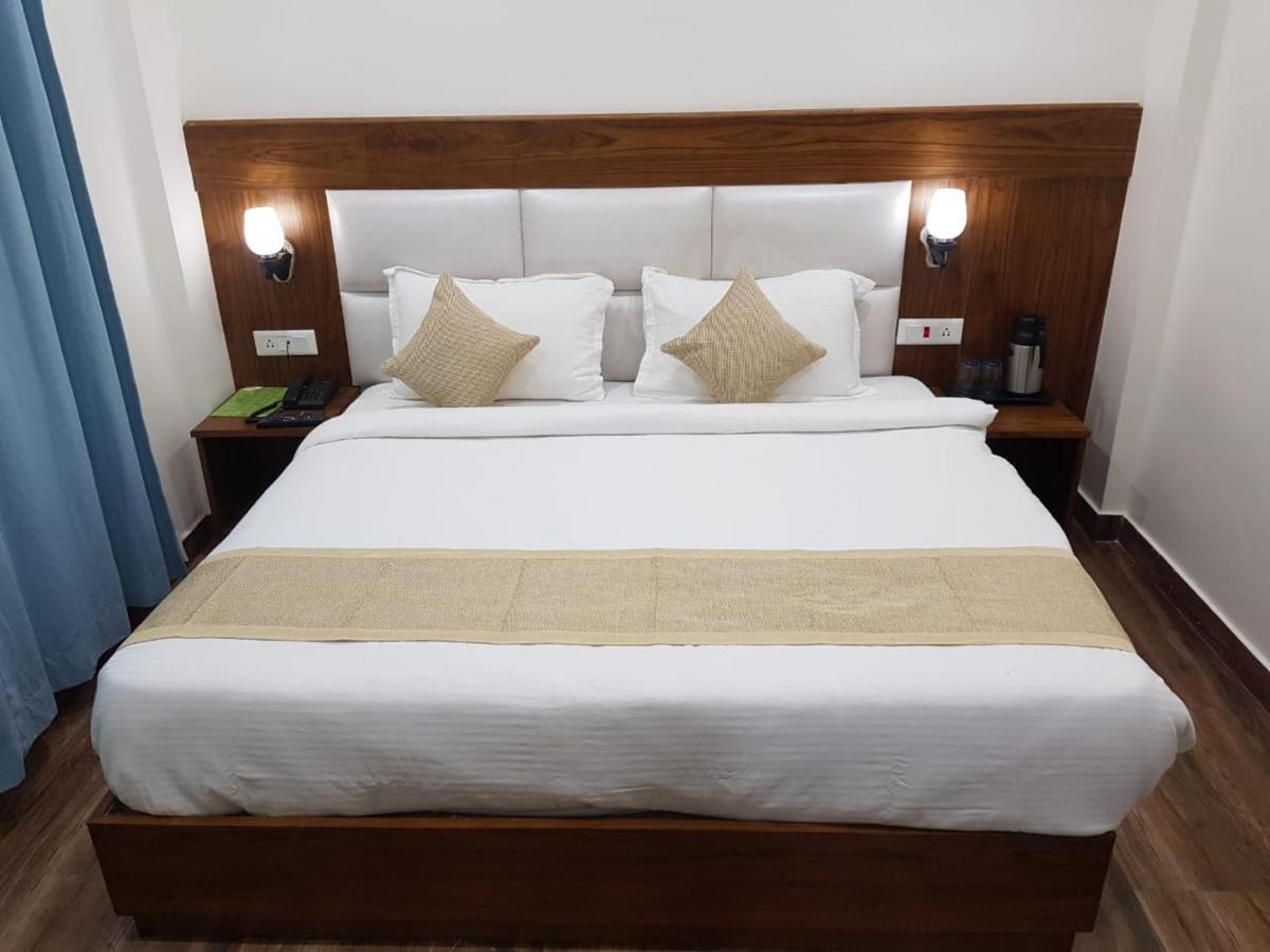Hotel The Paal 西姆拉 外观 照片